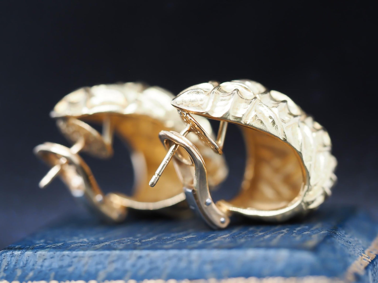 18K Yellow Gold Tiffany & Co Large Size Earrings