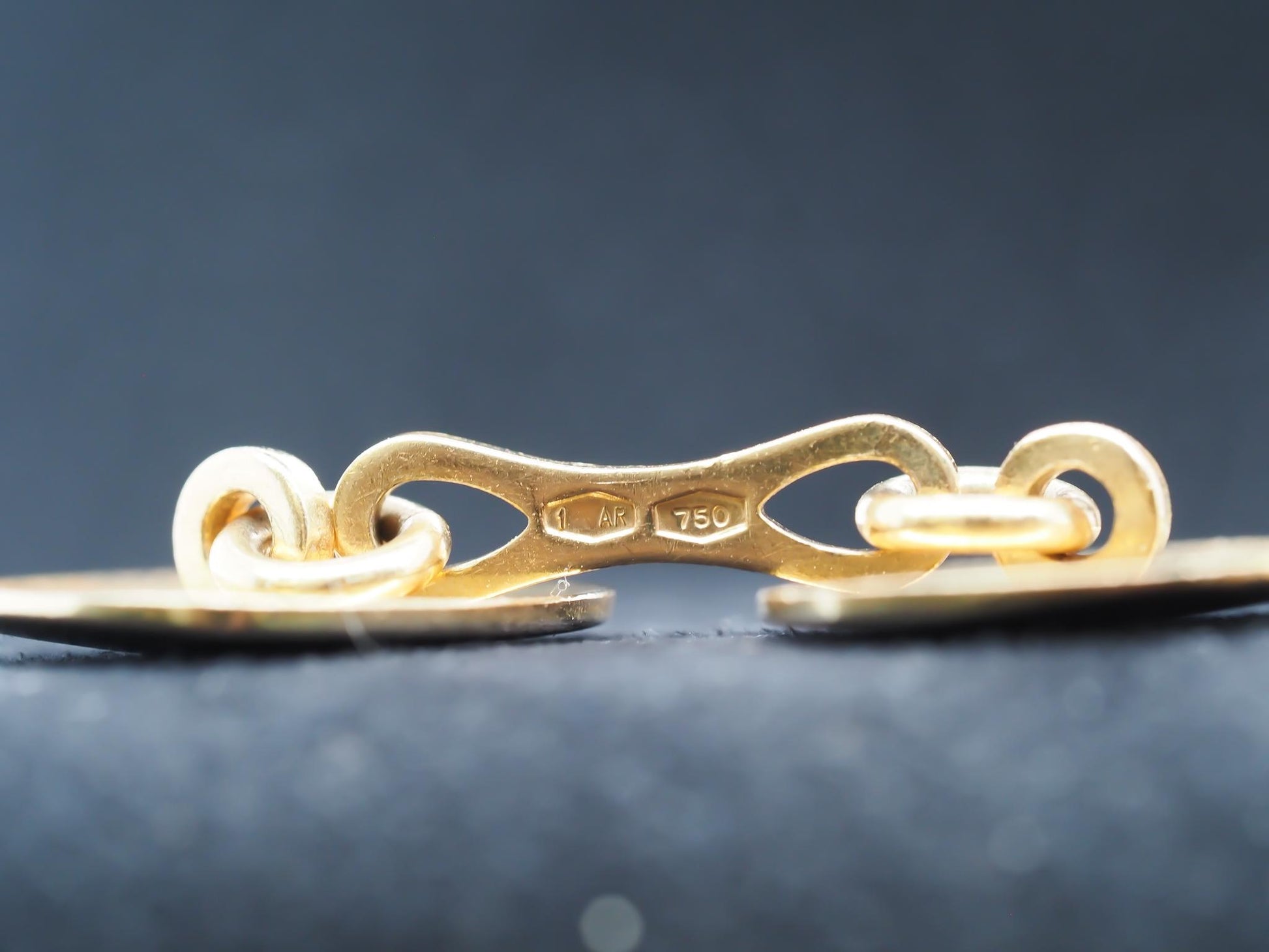 Vintage 18k Yellow Gold Red Enamel Cufflinks - VHK#827