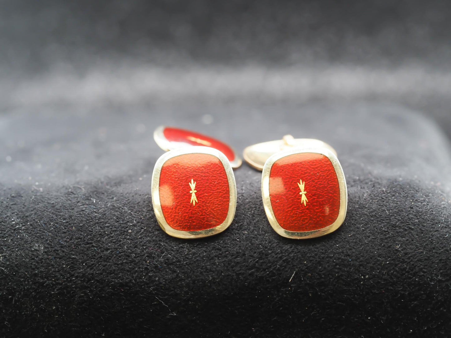 Vintage 18k Yellow Gold Red Enamel Cufflinks - VHK#827