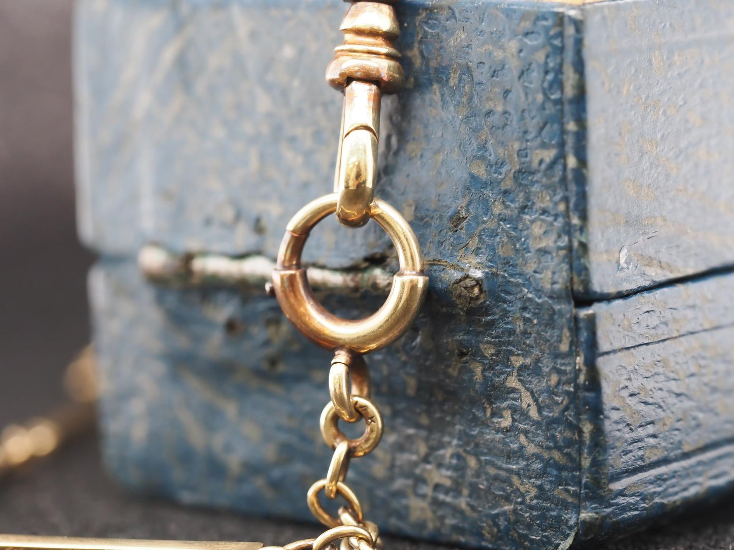 Circa 1920s 14K Yellow Gold Station Bar Necklace Chain - VHK#844