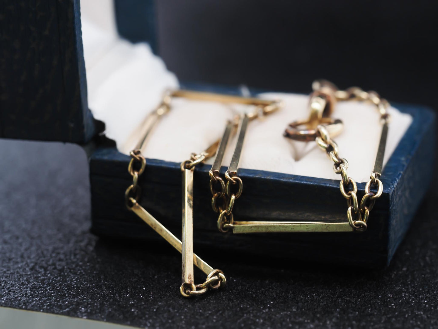Circa 1920s 14K Yellow Gold Station Bar Necklace Chain - VHK#844