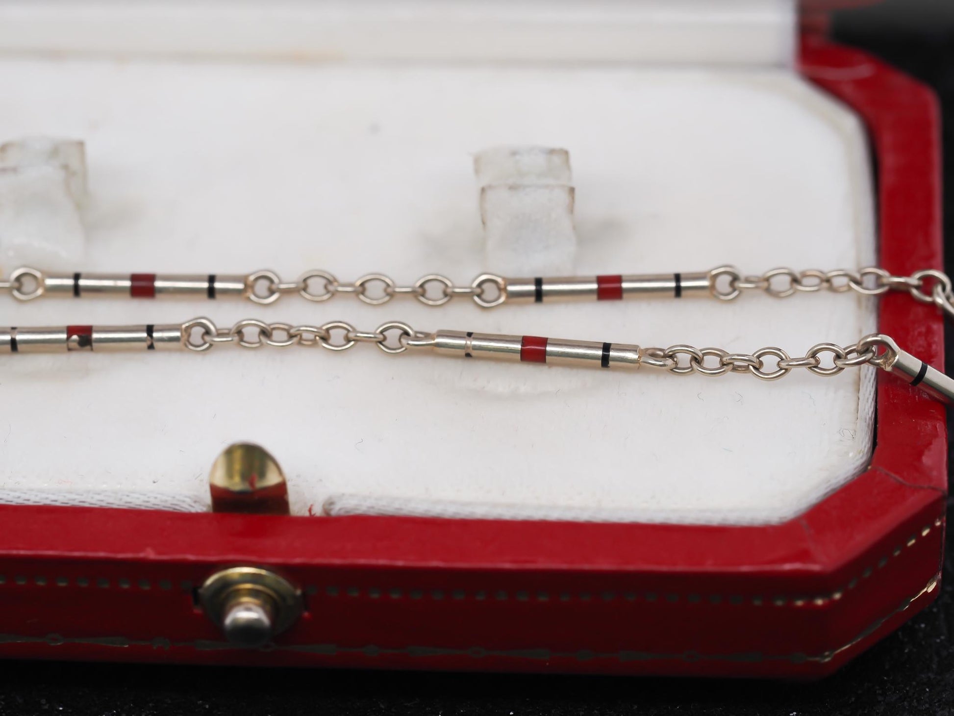 Circa 1920s 14K White Gold Antique Chain - VHK#830