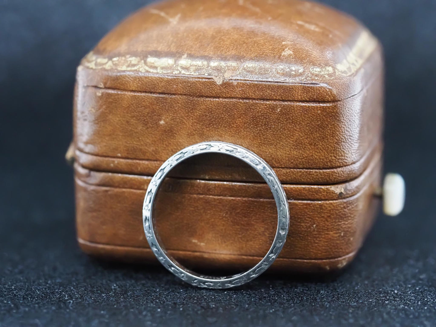 Circa 1931 Orange Blossom Platinum Wedding Band Size 5.25 - VHK#834