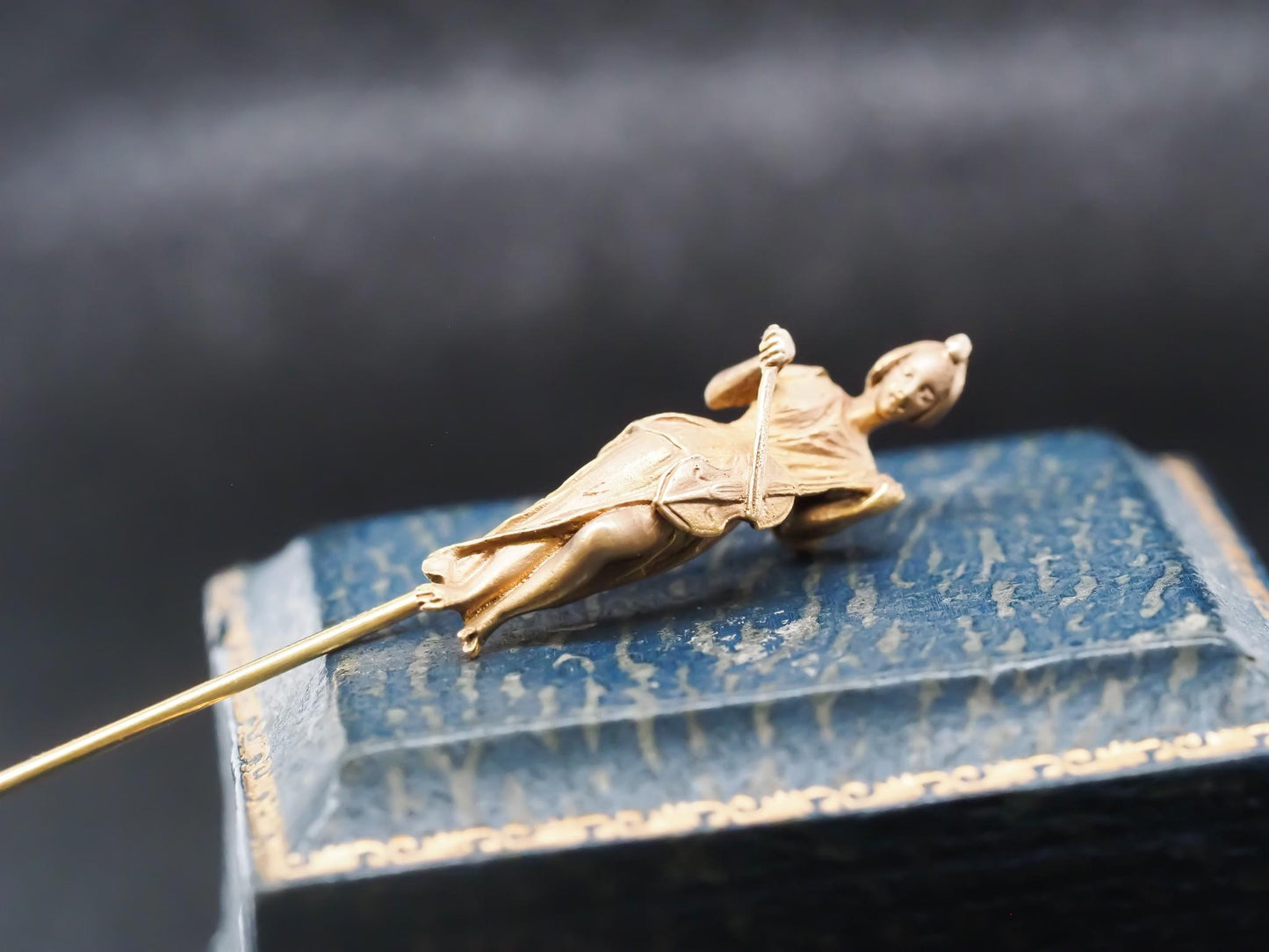Circa 1900s 14K Yellow Gold Woman Playing Violin Stick Pin - VHK#841