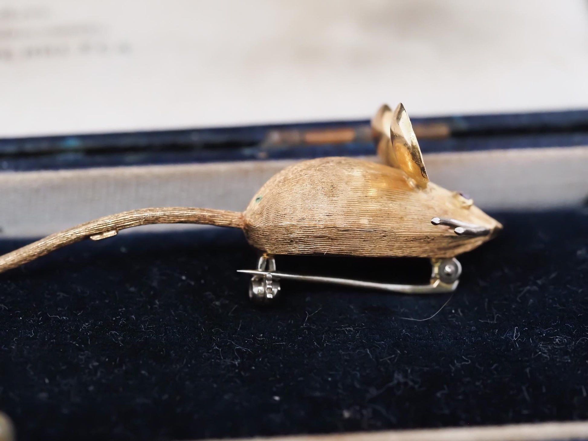 18K Yellow Gold Mouse Ruby Eyes with Long Tail Brooch Pin - VHK#857