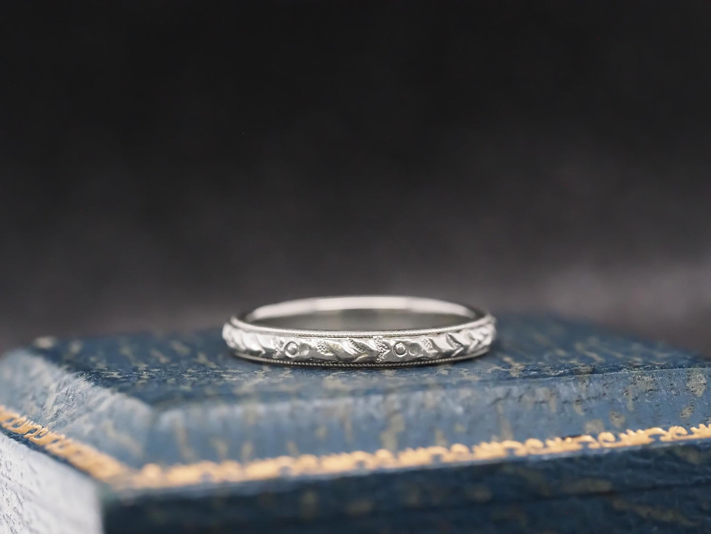 Circa 1930s 18K White Gold Hand Engraved Wedding Band Size 5 - VHK#864