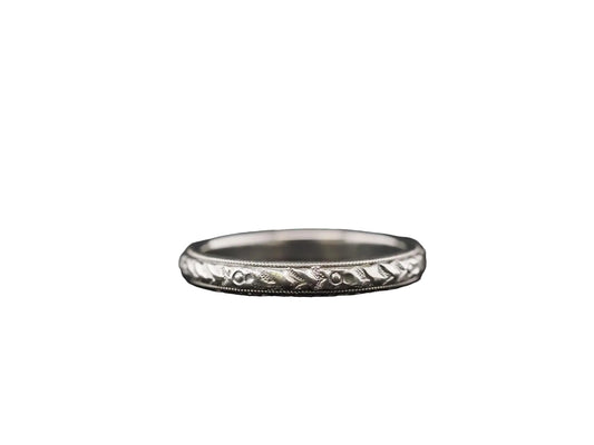 Circa 1930s 18K White Gold Hand Engraved Wedding Band Size 5 - VHK#864