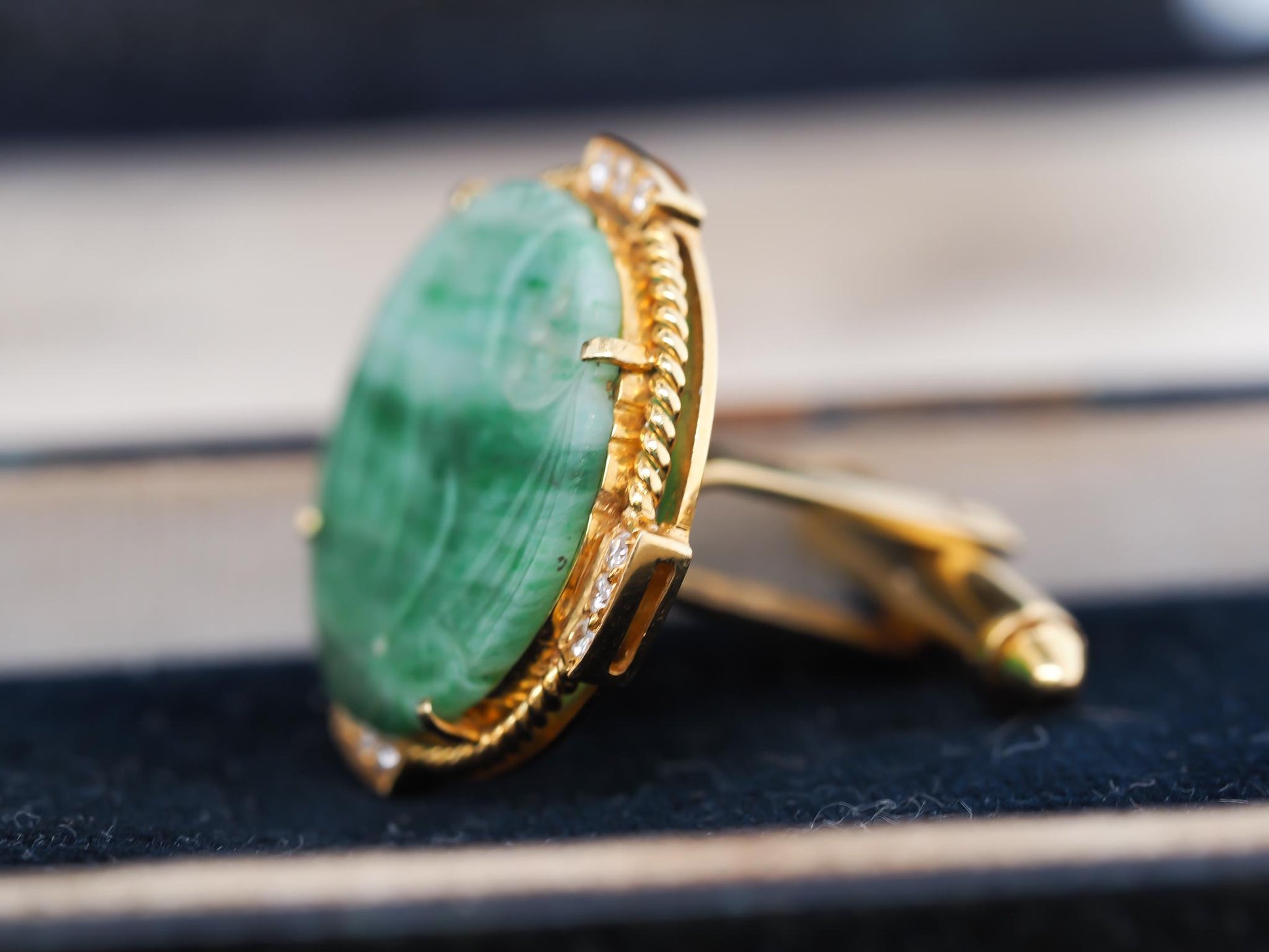 Vintage 18K Yellow Gold Jade and Diamond Cufflinks - VHK#873