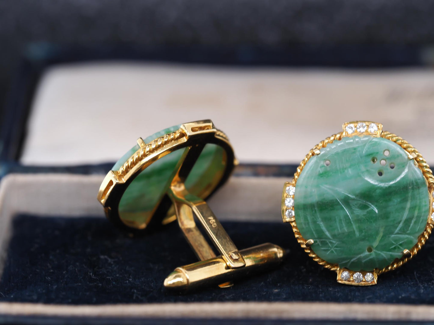 Vintage 18K Yellow Gold Jade and Diamond Cufflinks - VHK#873