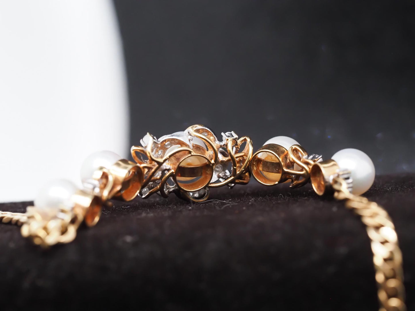Vintage 14K Yellow Gold Diamond and Pearl Bracelet - VHK#883