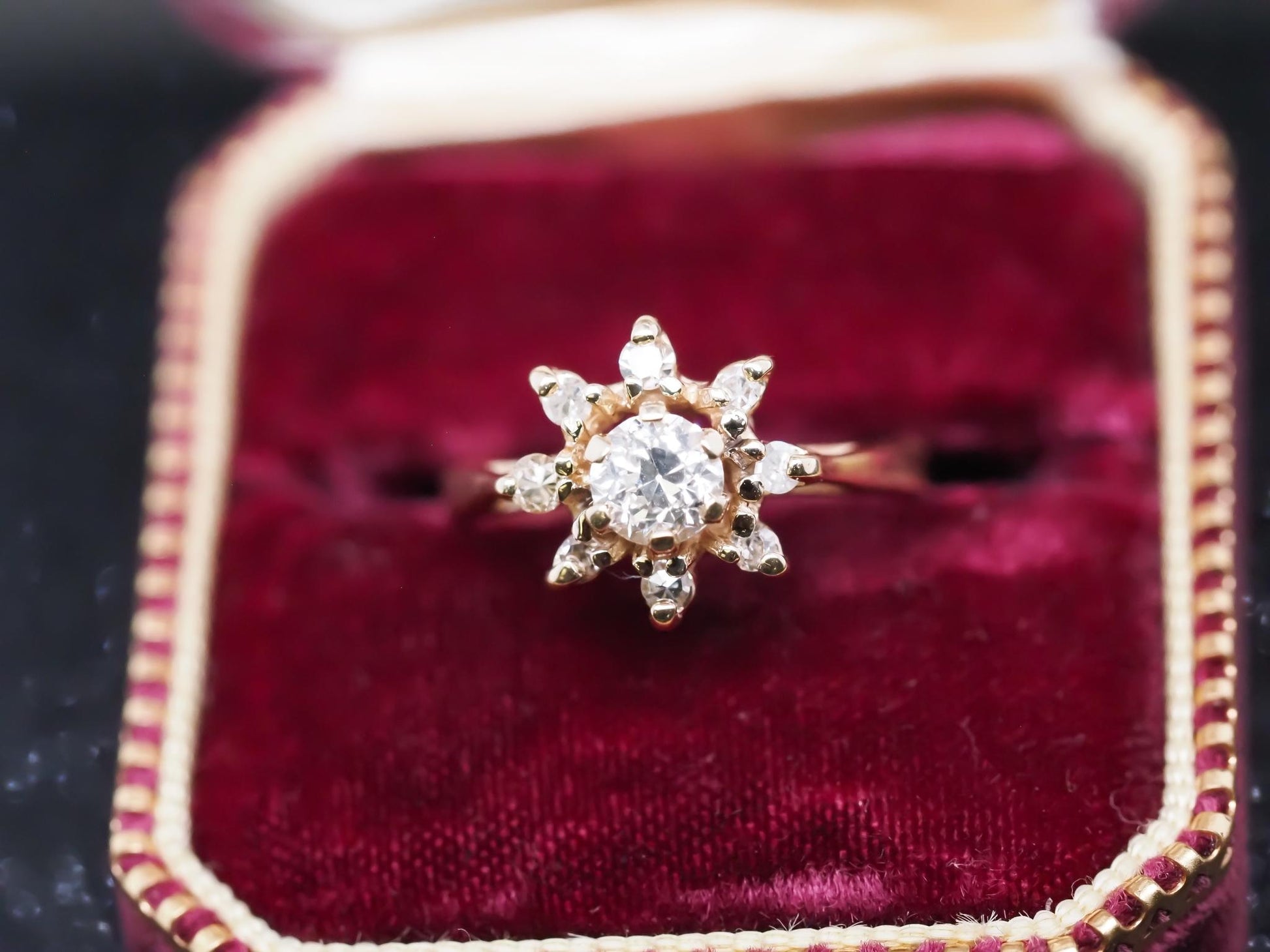 Vintage 14K Yellow Gold Ring with .50ct center Old Mine Diamond - VHK#894