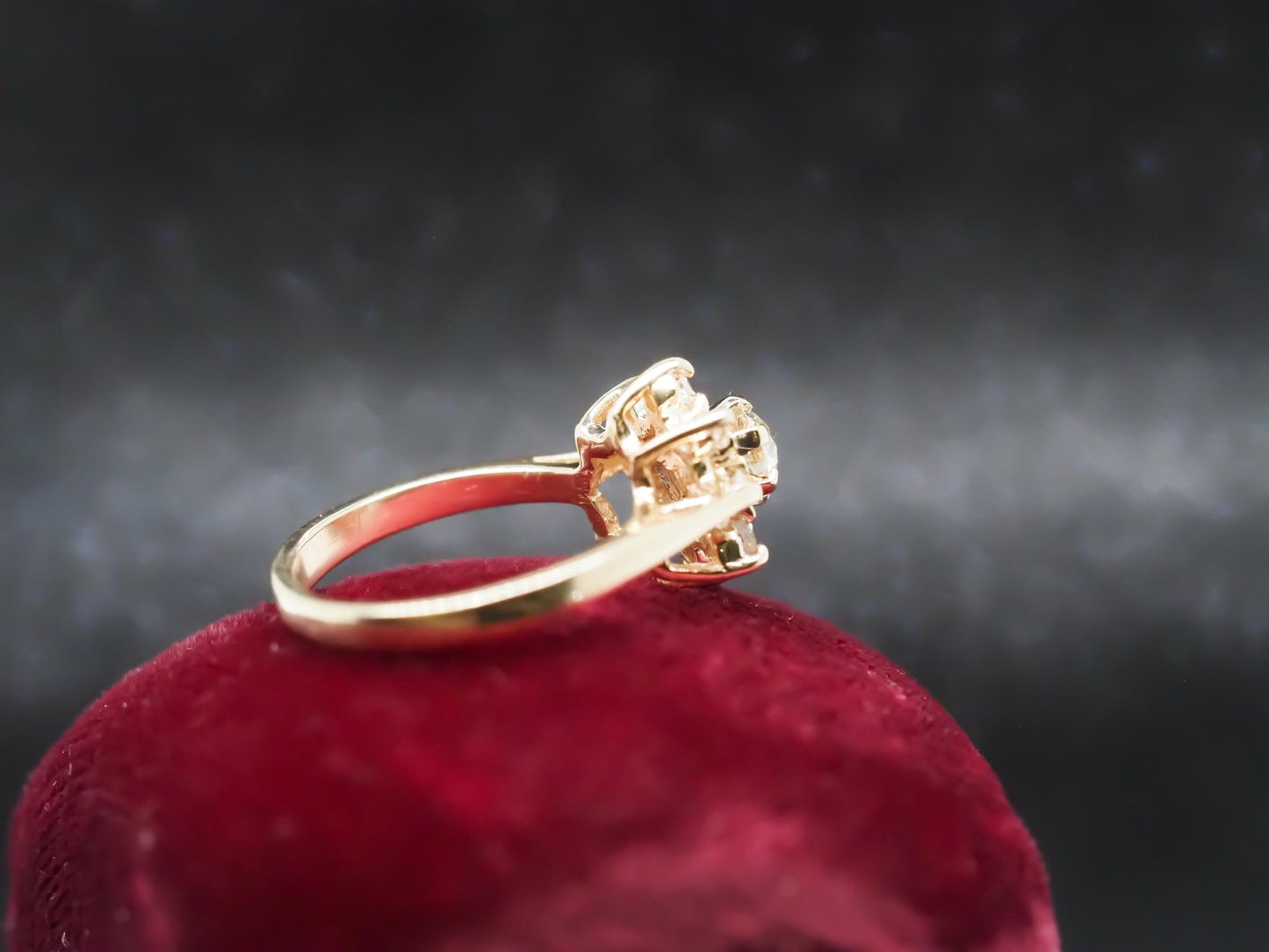 Vintage 14K Yellow Gold Ring with .50ct center Old Mine Diamond - VHK#894