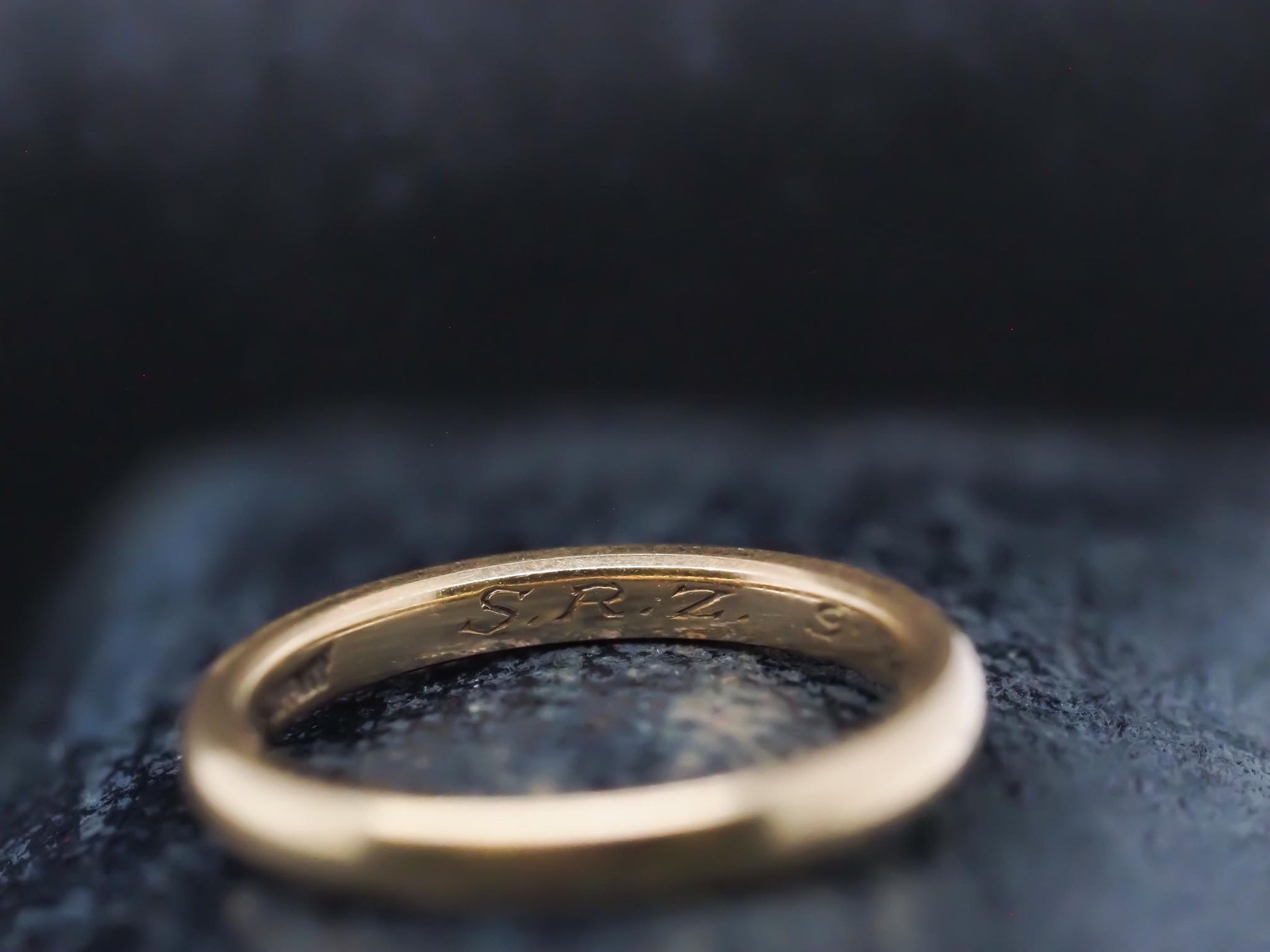 Vintage 18K Yellow Gold Tiffany & Co Engagement Ring and Band Set