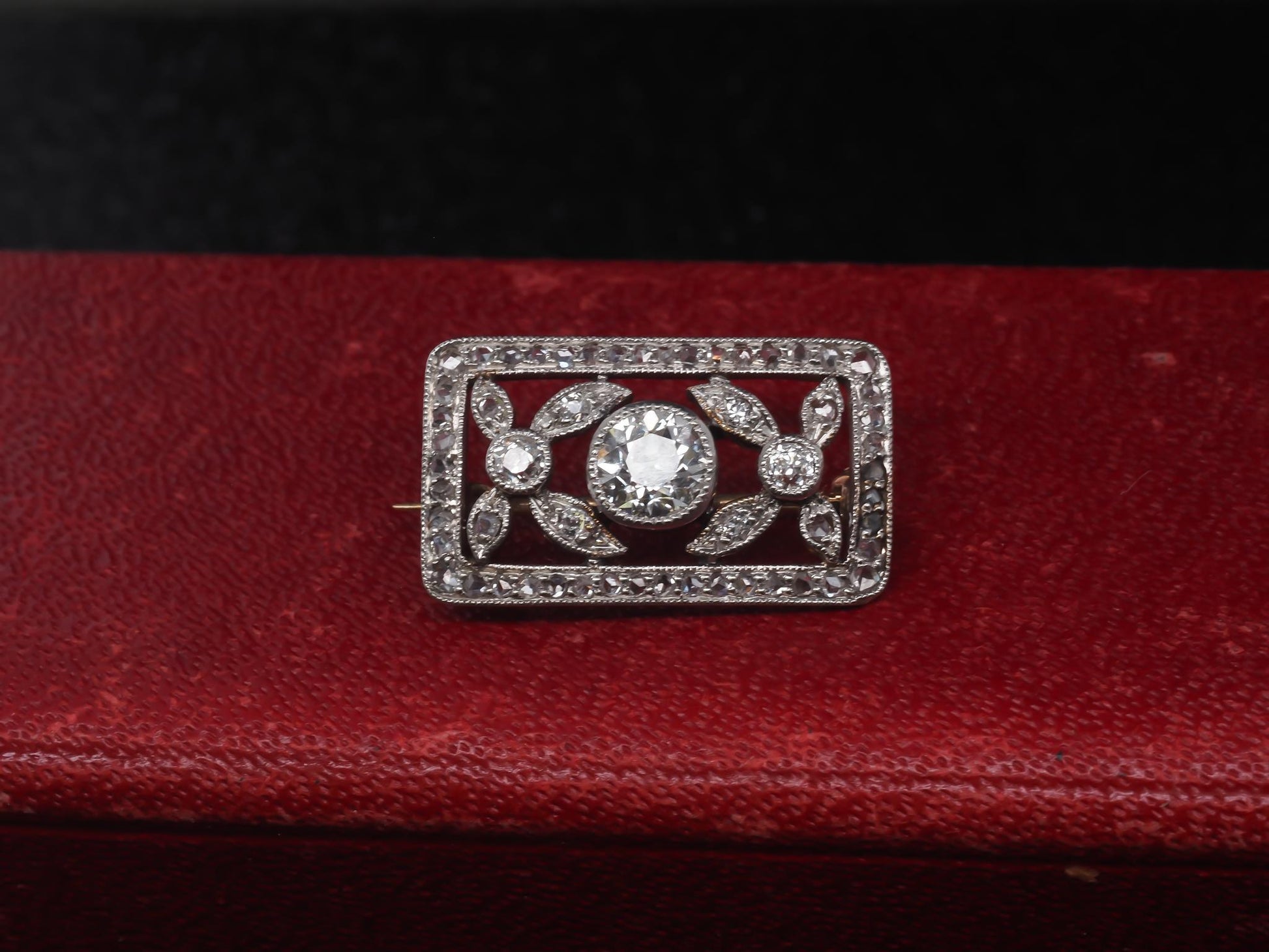 Edwardian Platinum and 10K Yellow Gold Brooch - VHK#157a