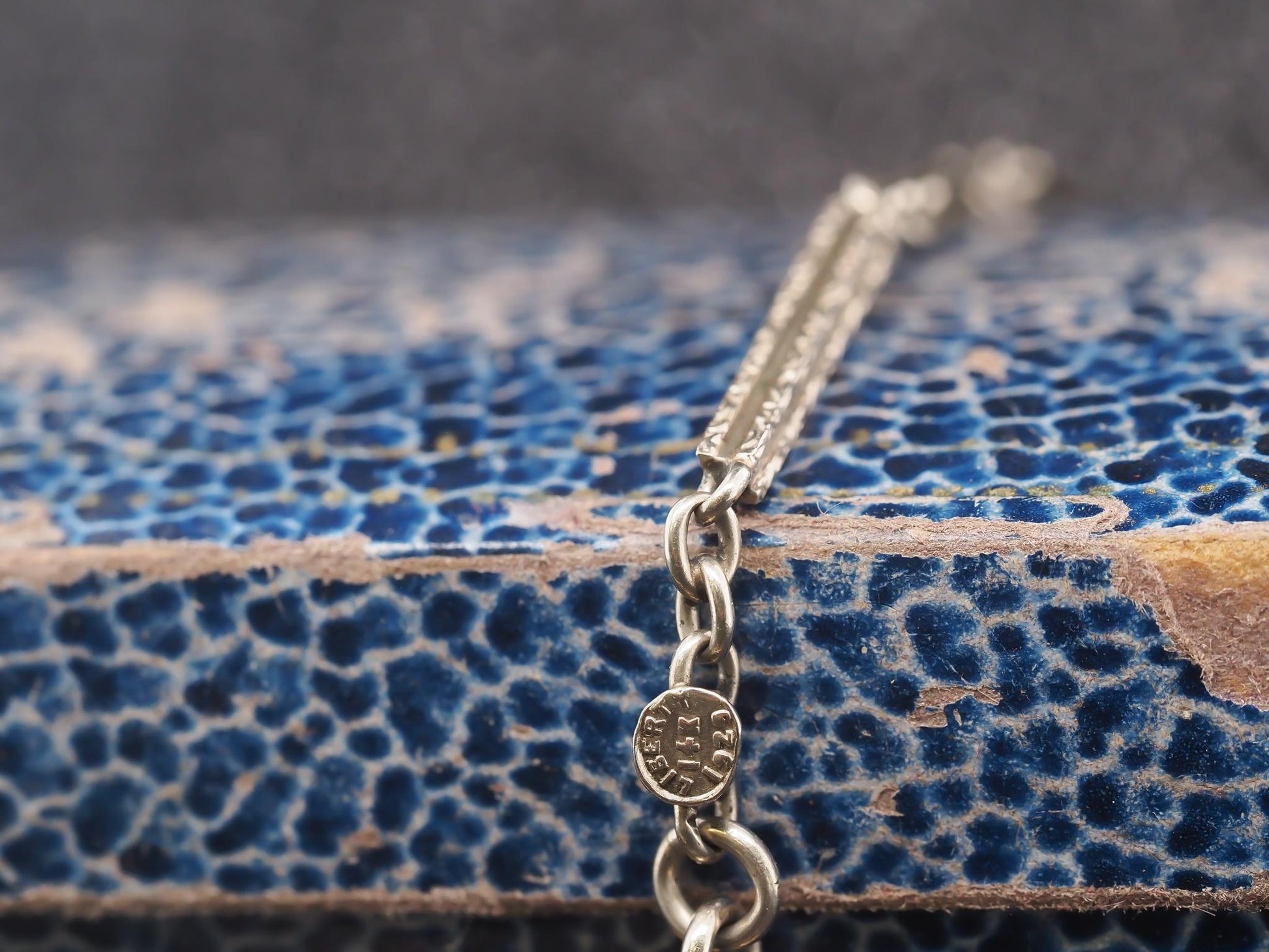 Circa 1929 stamped “LIBERTY” 14K White Gold Antique Chain 14.25 inch