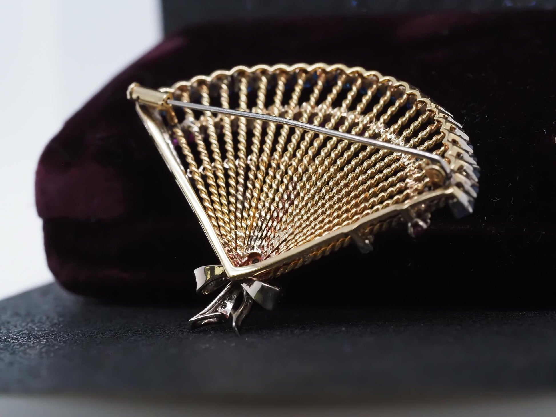 Vintage 14K Yellow Gold Ruby, Sapphire and Diamond Large Brooch - VHK#755a