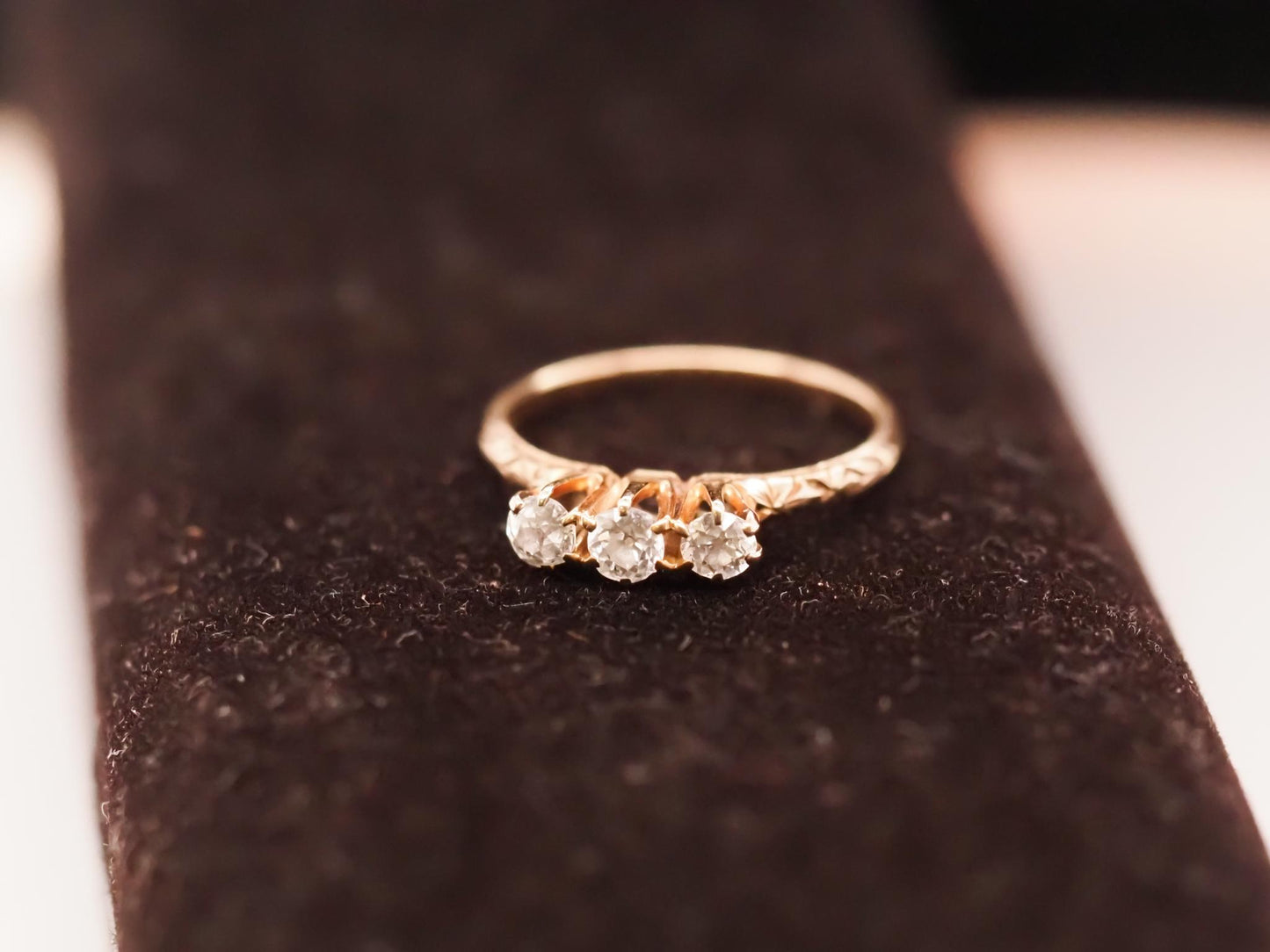 Circa 1900s Edwardian 14K Yellow Gold 3 Stone Old Mine Ring - VHK#625a