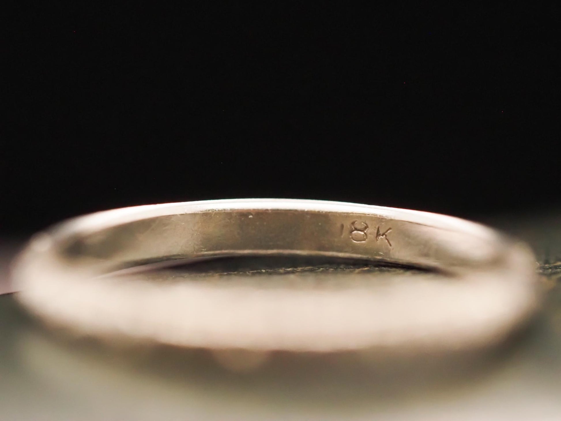18K White Gold Vintage Engraved Wedding Band - VHK#626