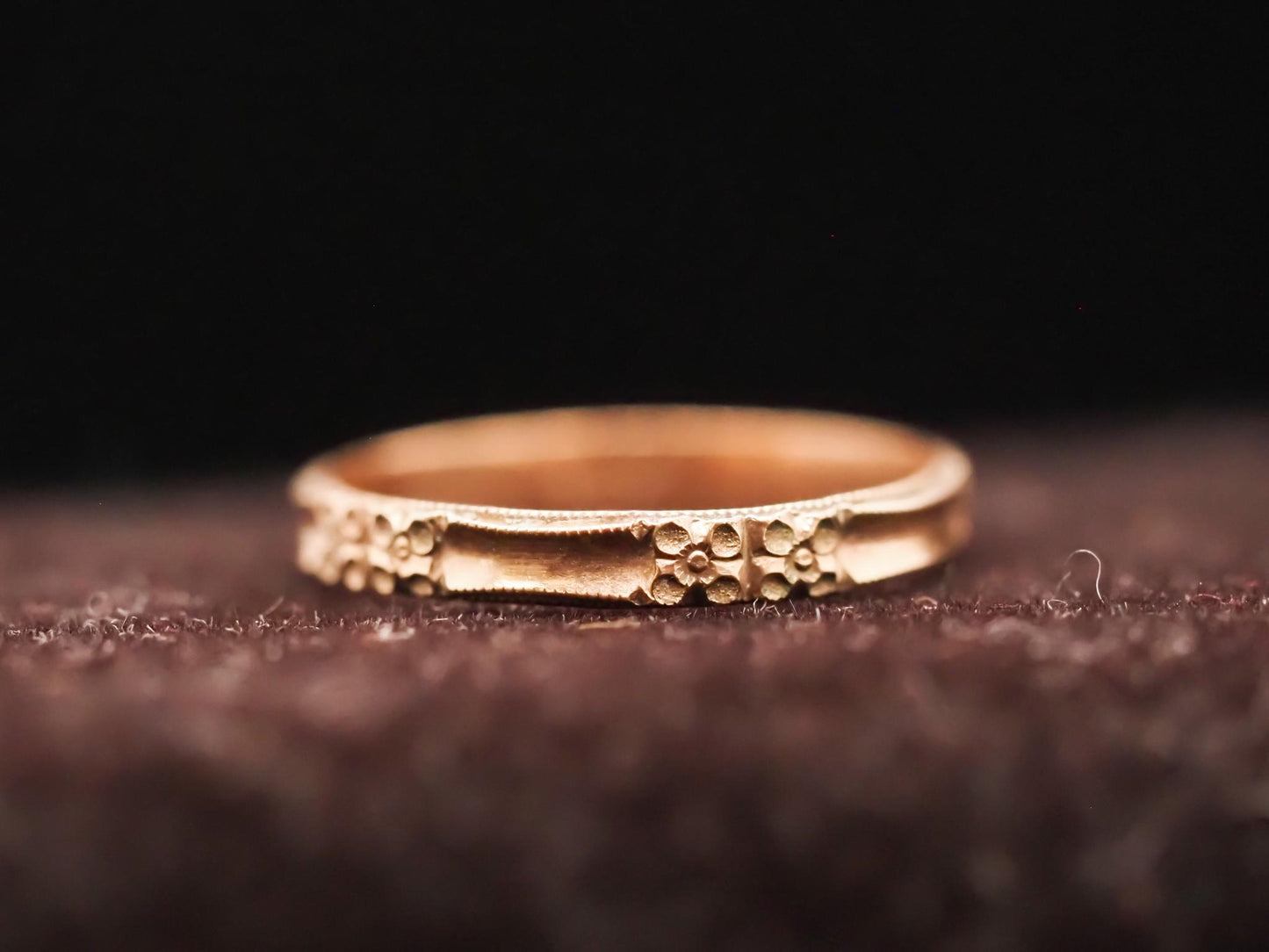 Vintage 1930s 10K Yellow Gold Wedding Band - VHK#628