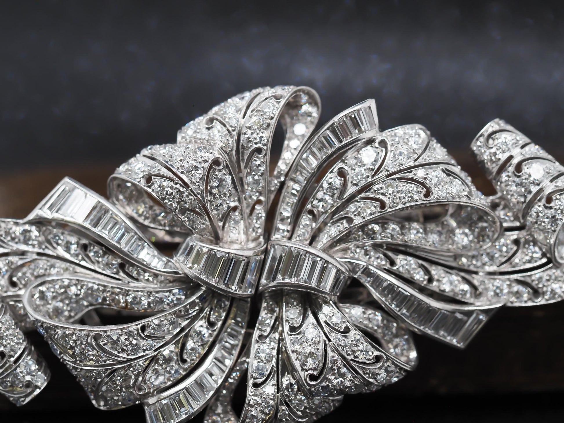 Estate 1920s Platinum Diamond Double Fur Clip Brooch - VHK#109a