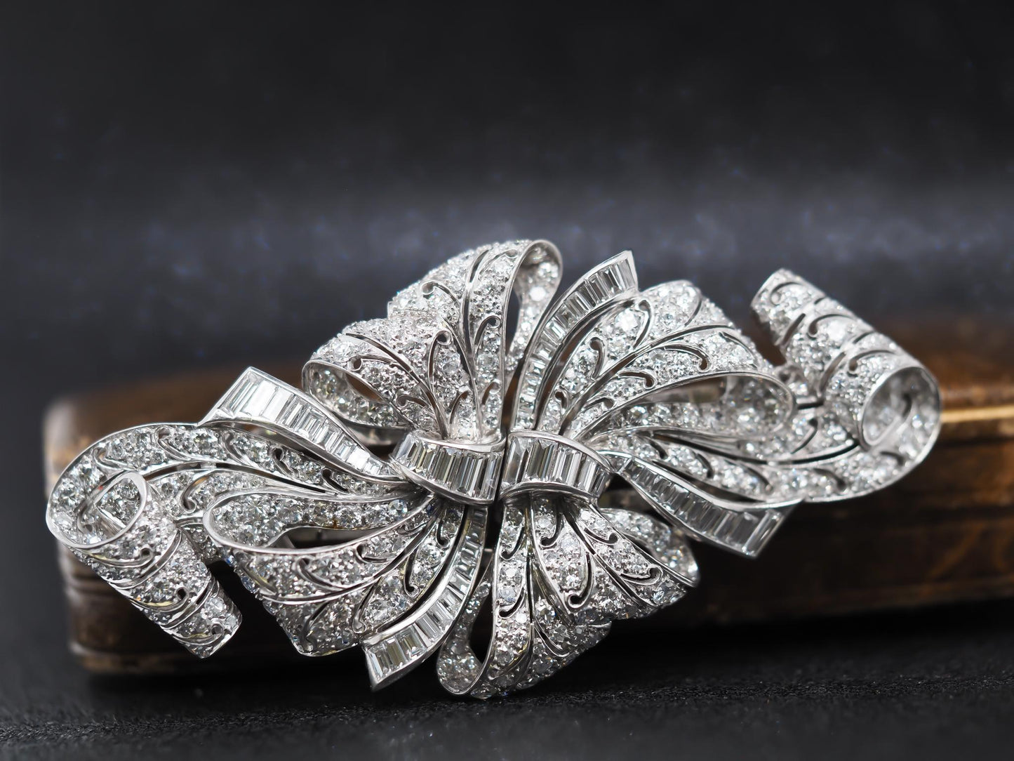 Estate 1920s Platinum Diamond Double Fur Clip Brooch - VHK#109a