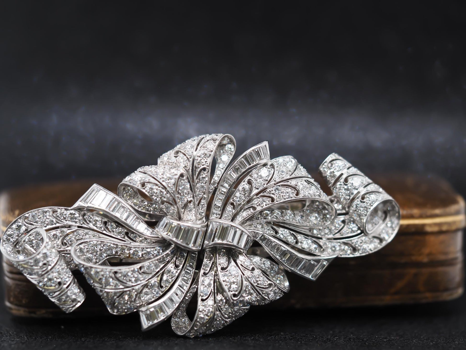 Estate 1920s Platinum Diamond Double Fur Clip Brooch - VHK#109a