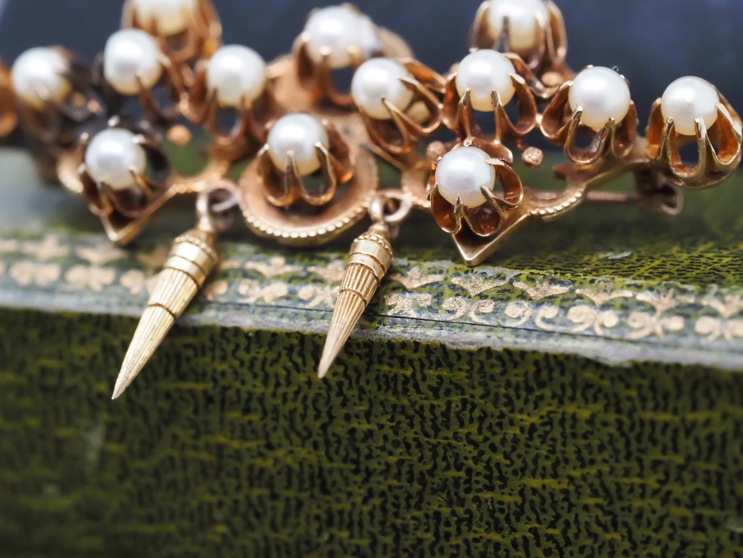 Estate Victorian 14K Yellow Gold Pearl Brooch - VHK#421a