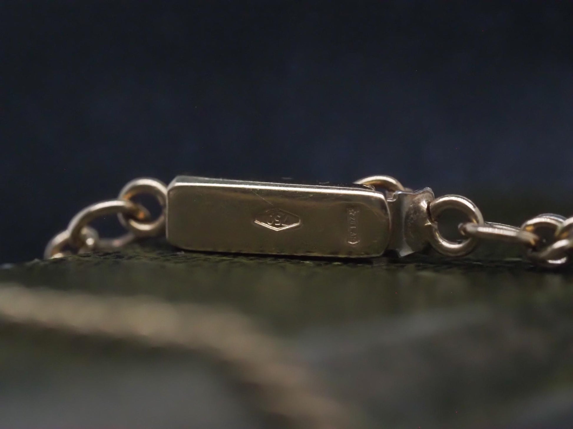 Estate Victorian 1880s Antique 18K Yellow Gold and Pearl Unique Link Chain - VHK