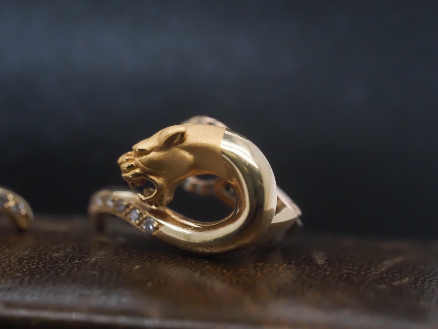 Carrera Y Carrera 18K Yellow Gold Panther Diamond Earrings - VHK#933a