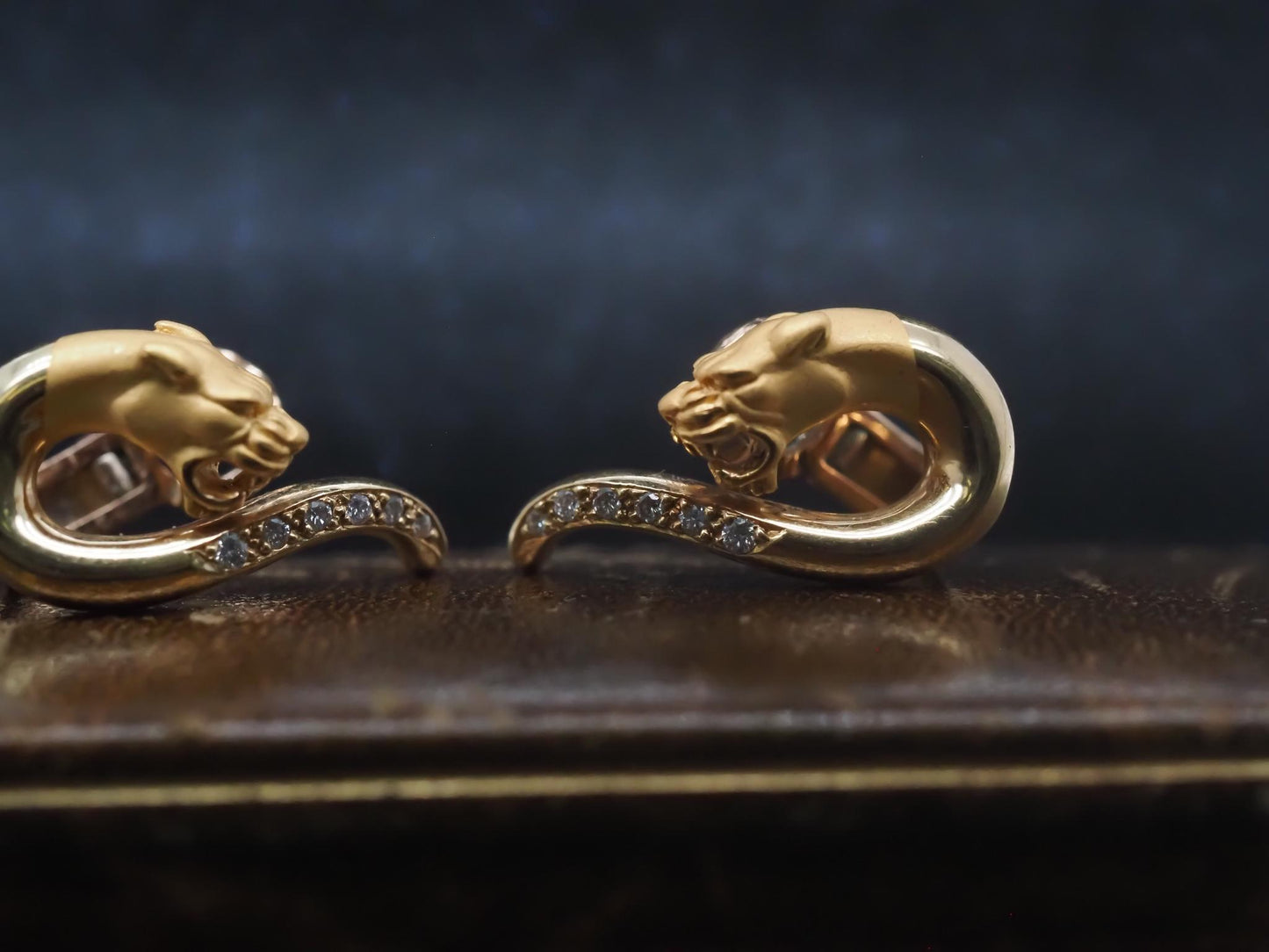 Carrera Y Carrera 18K Yellow Gold Panther Diamond Earrings - VHK#933a