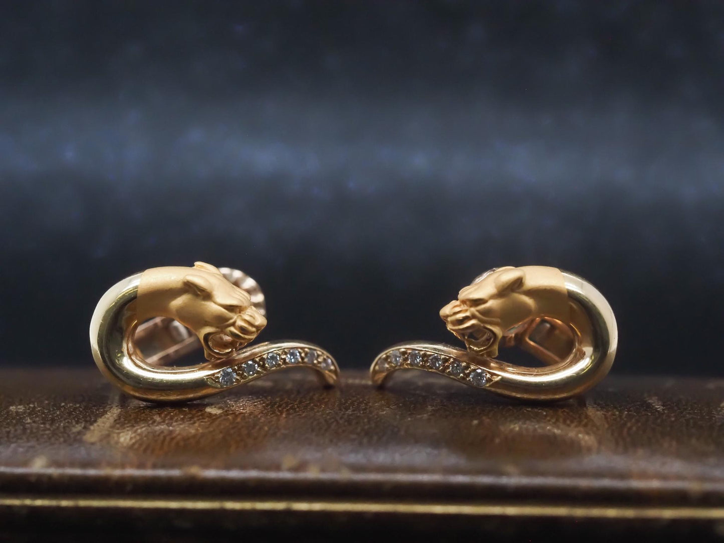 Carrera Y Carrera 18K Yellow Gold Panther Diamond Earrings - VHK#933a