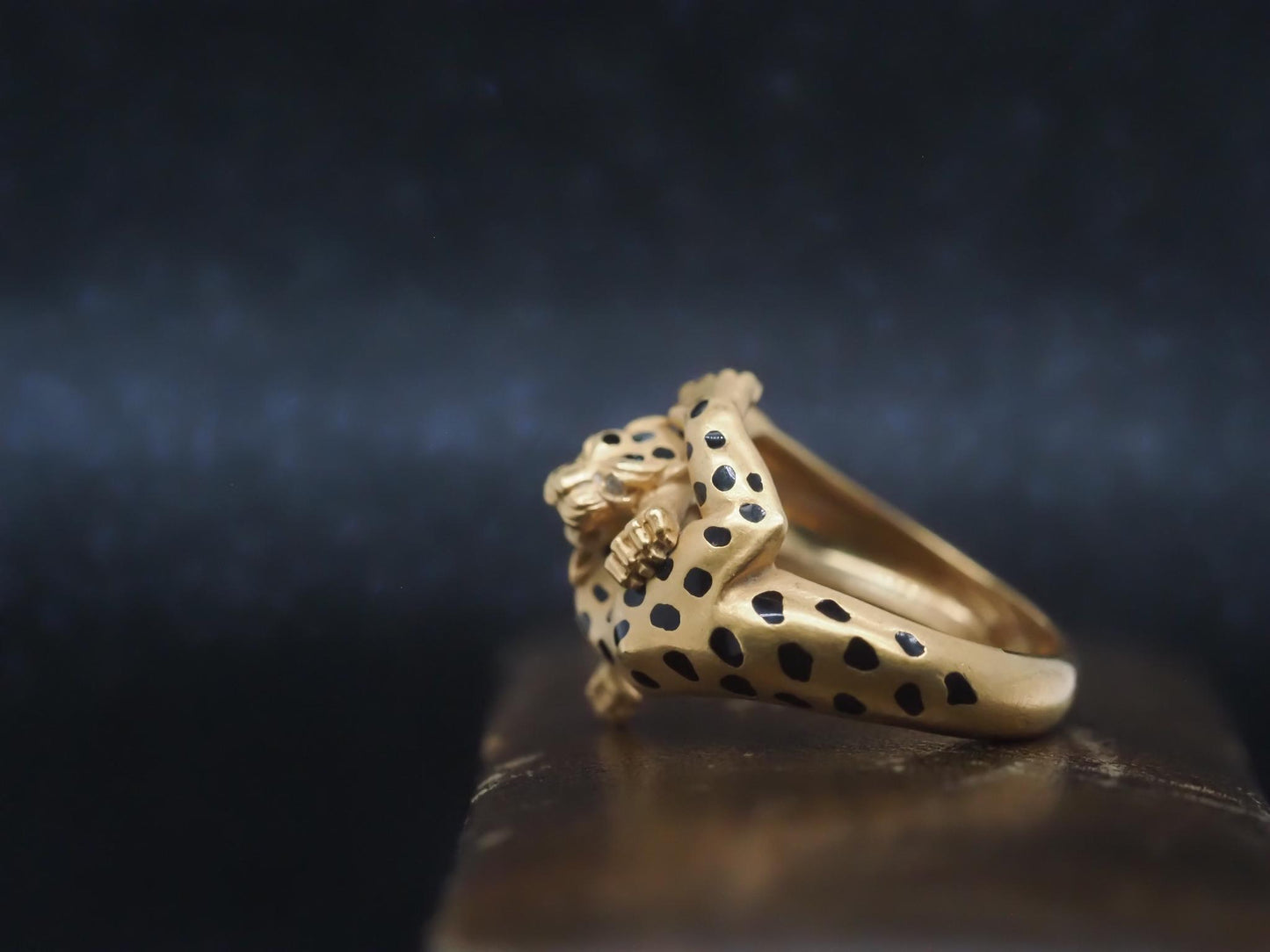 Estate Carrera Y Carrera Two Leopard 18K Yellow Gold Diamond Ring - VHK#943a