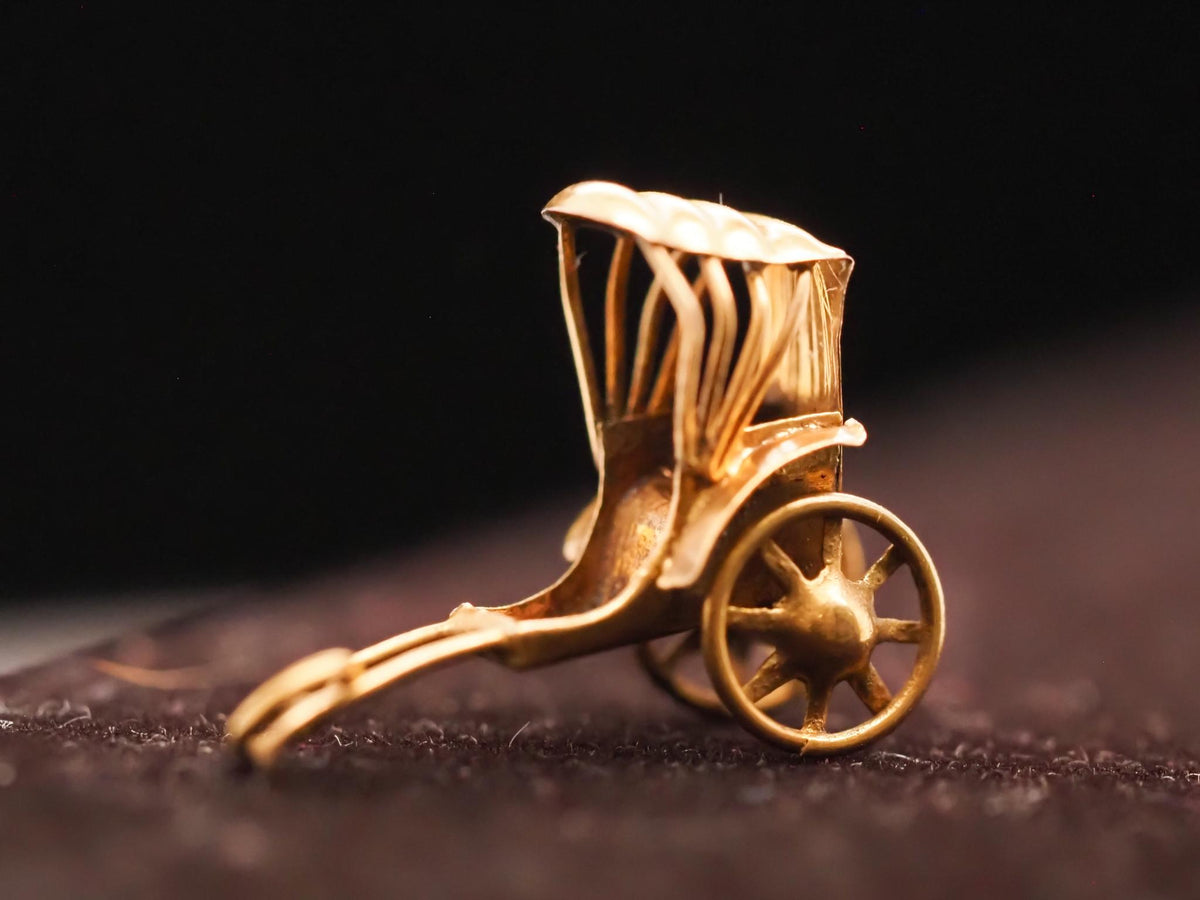 14K Yellow Gold Wheel Carriage Charm Pendant - VHK#636