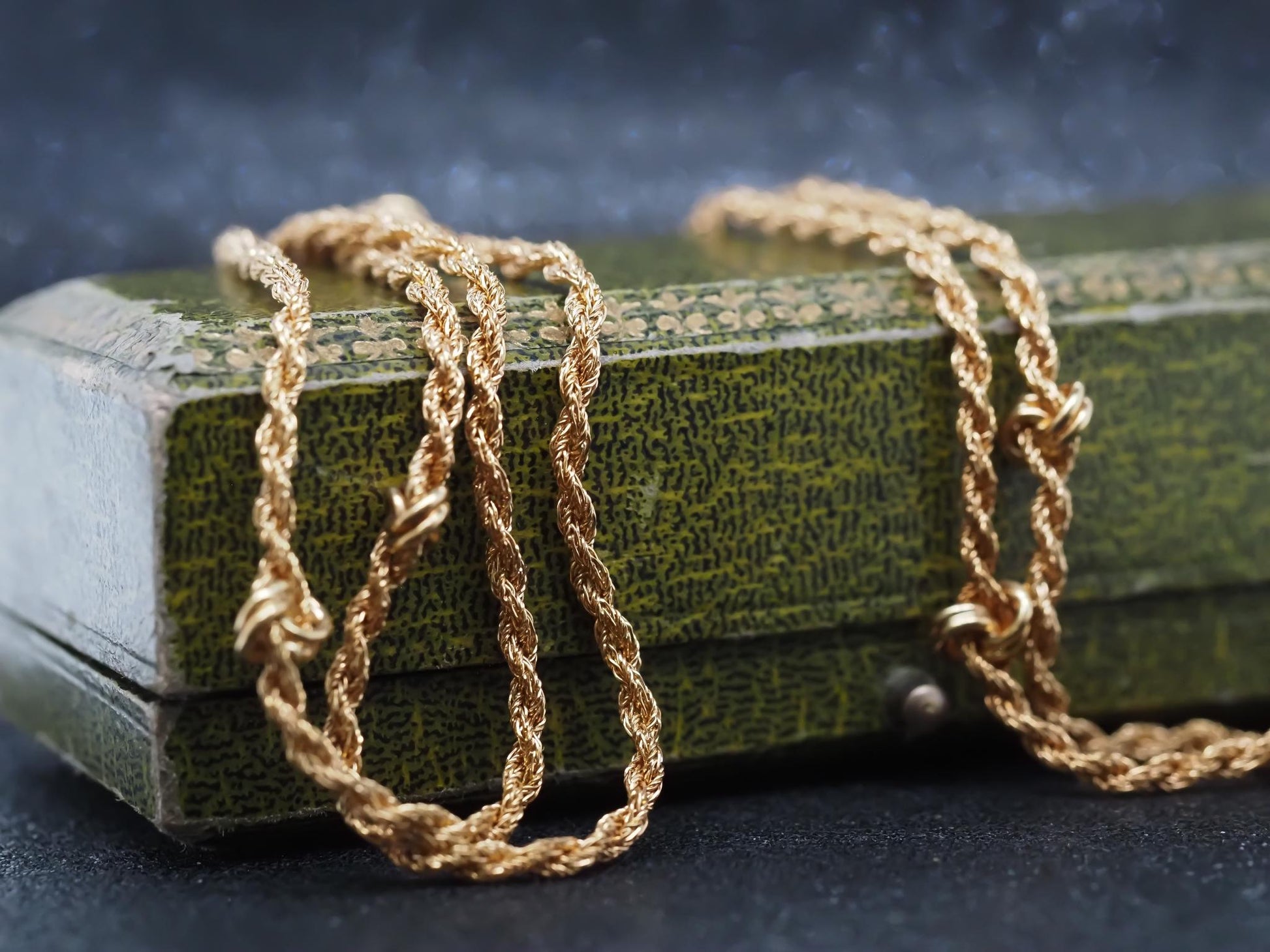 Estate Antique 18K Yellow Gold Unique Knot Link Chain - VHK#381a