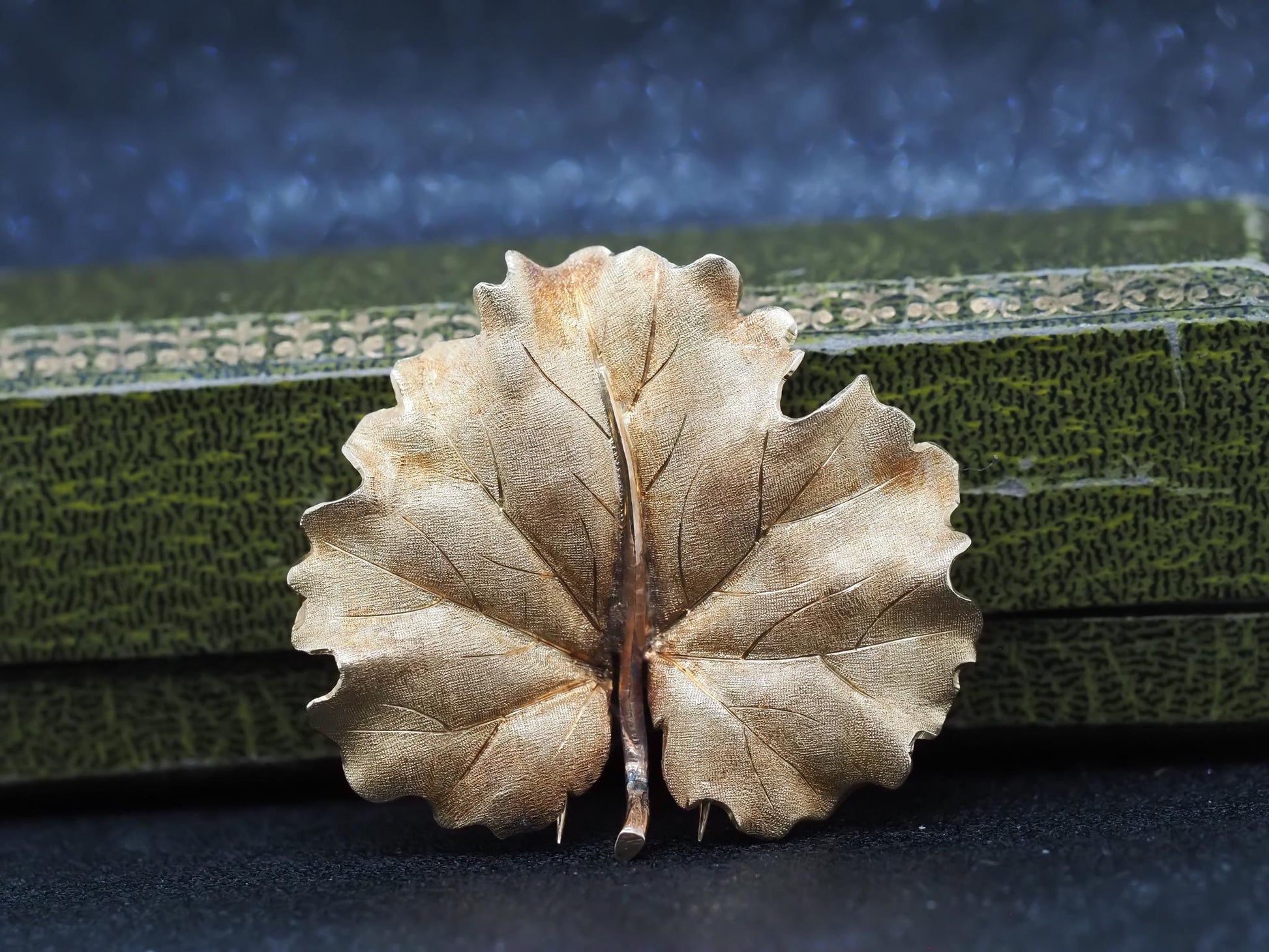 Estate 18K Yellow Gold Buccellati Leaf Brooch and Pin - VHK#243b