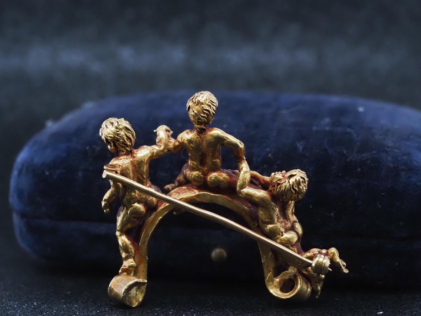 Estate 1920s 19K Yellow Gold Cherub Brooch with Signature - VHK#538b