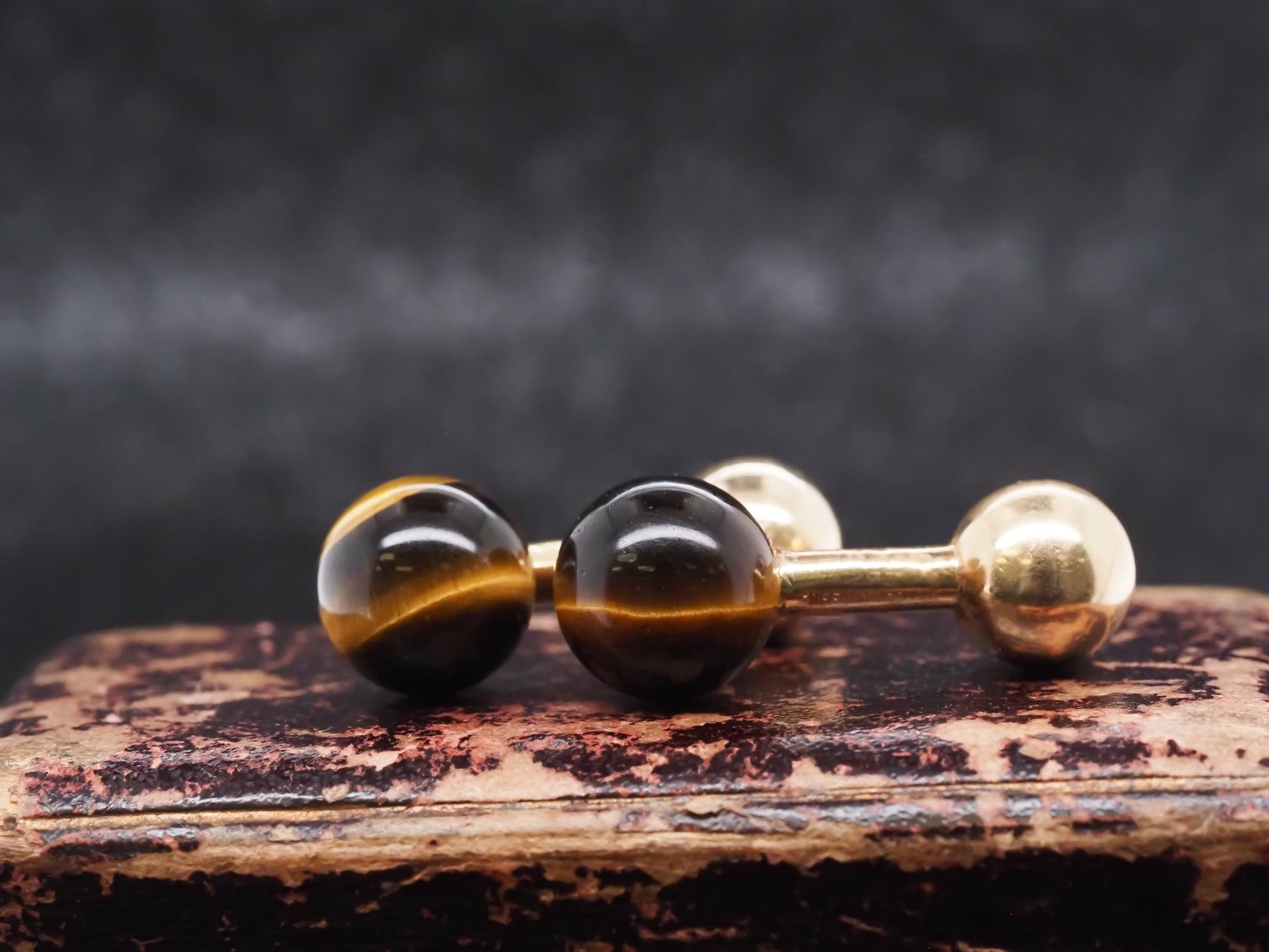 Estate 1970s Tiffany & Co. 14K Gold Tigers Eye Cufflinks - VHK#478a