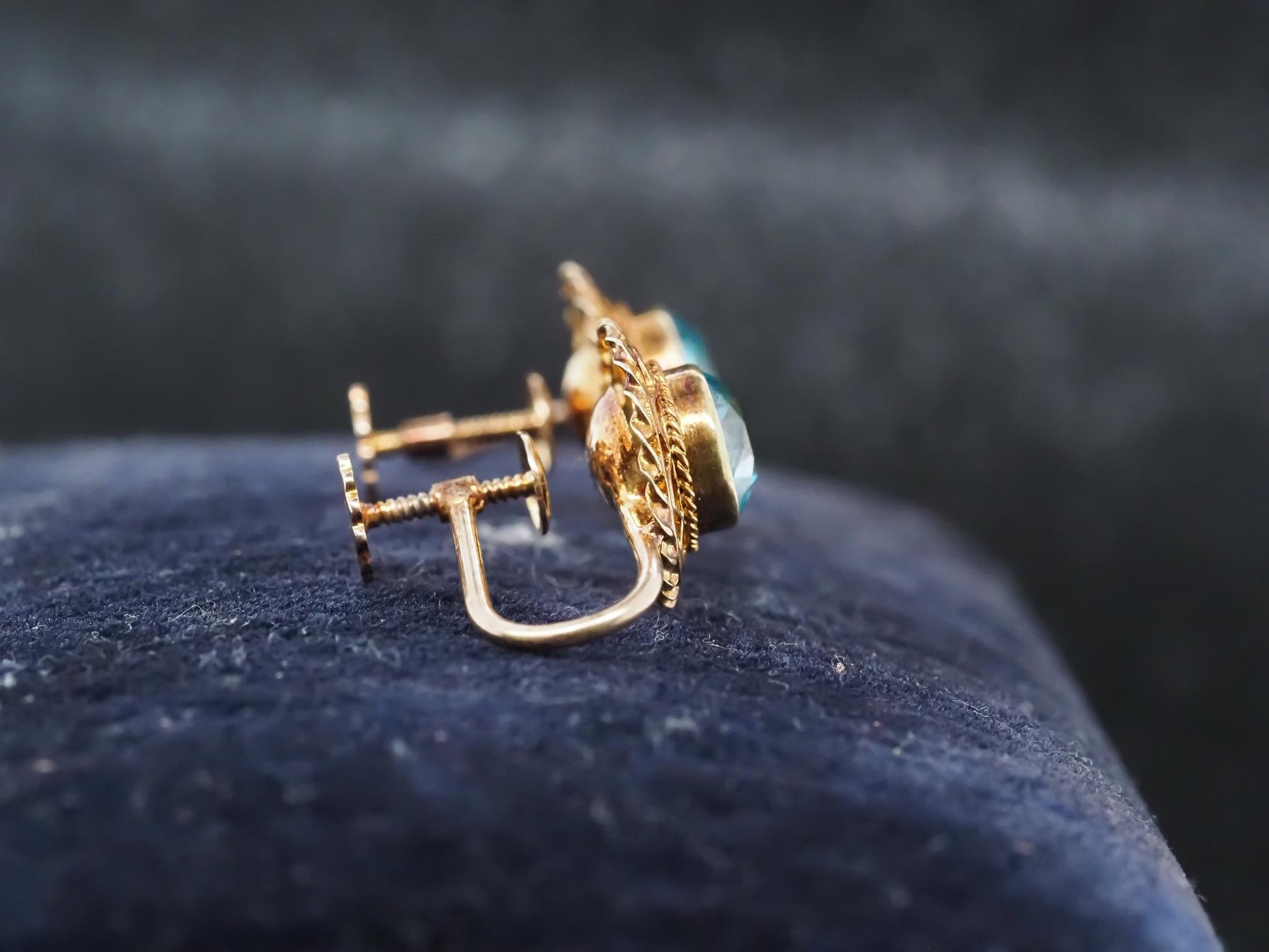 Estate Edwardian 14K Yellow Gold Blue Zircon Earrings - VHK#635a