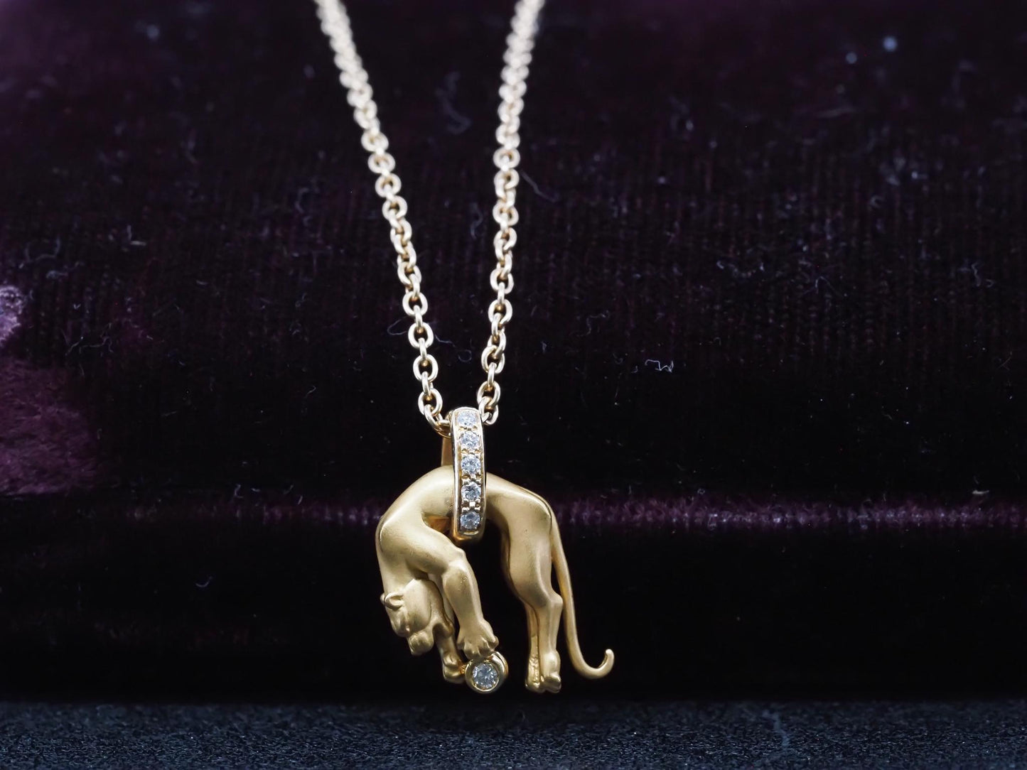 Carrera y Carrera 18K Yellow Gold Diamond Panther Pendant and Necklace - VHK#336