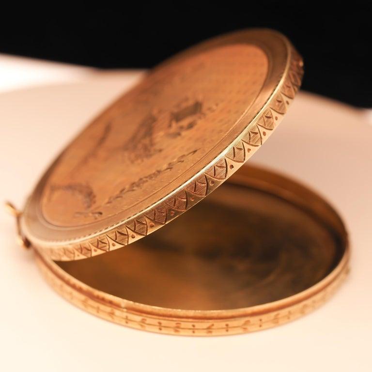 Edwardian 14 Karat Yellow Gold Compact Gold Case with Engravings - VHK#446a