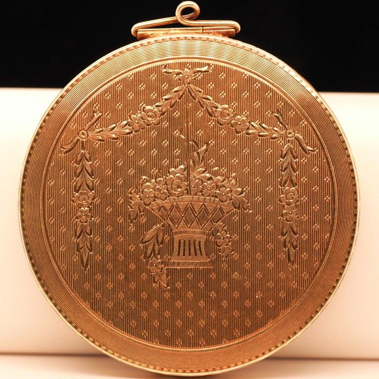 Edwardian 14 Karat Yellow Gold Compact Gold Case with Engravings - VHK#446a