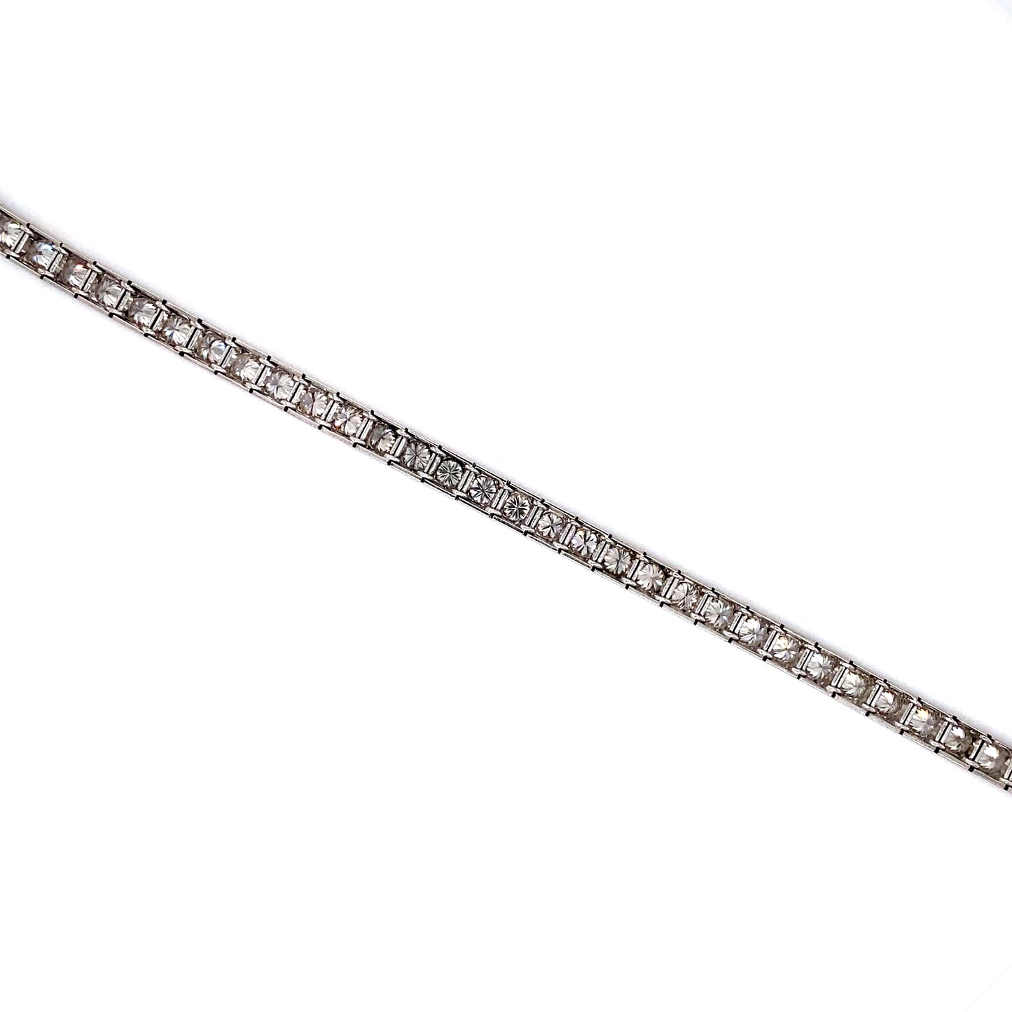 Circa 1950s 11.25 Carat Diamond Tennis Bracelet in Platinum