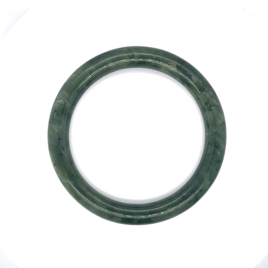 Circa 1950s Vintage Green Jade Bangle Bracelet