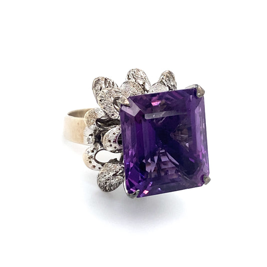 Circa 1960s 12.0ct Amethyst Floral Ring in 14K White Gold