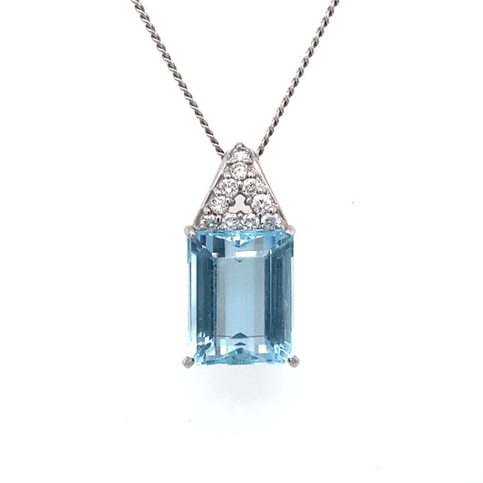 Circa 1990s 4.61ct Aquamarine and Diamond Pendant and Chain in Platinum
