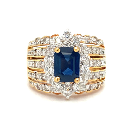 LE VIAN 1.05ct Emerald Cut Sapphire and Diamond Ring in 18K Gold