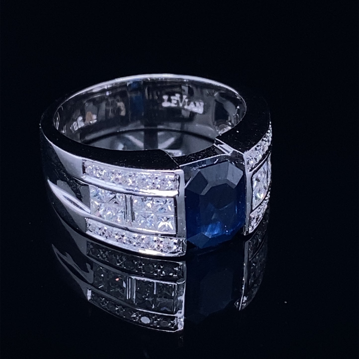 LE VIAN 1.10ct Sapphire and Diamond Tension Set Ring in 18K White Gold