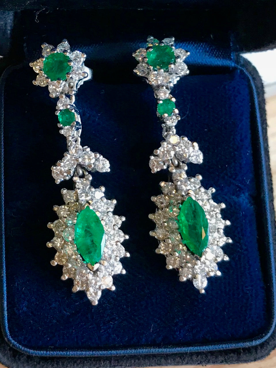 1950s Diamond & Emerald Drop Earrings