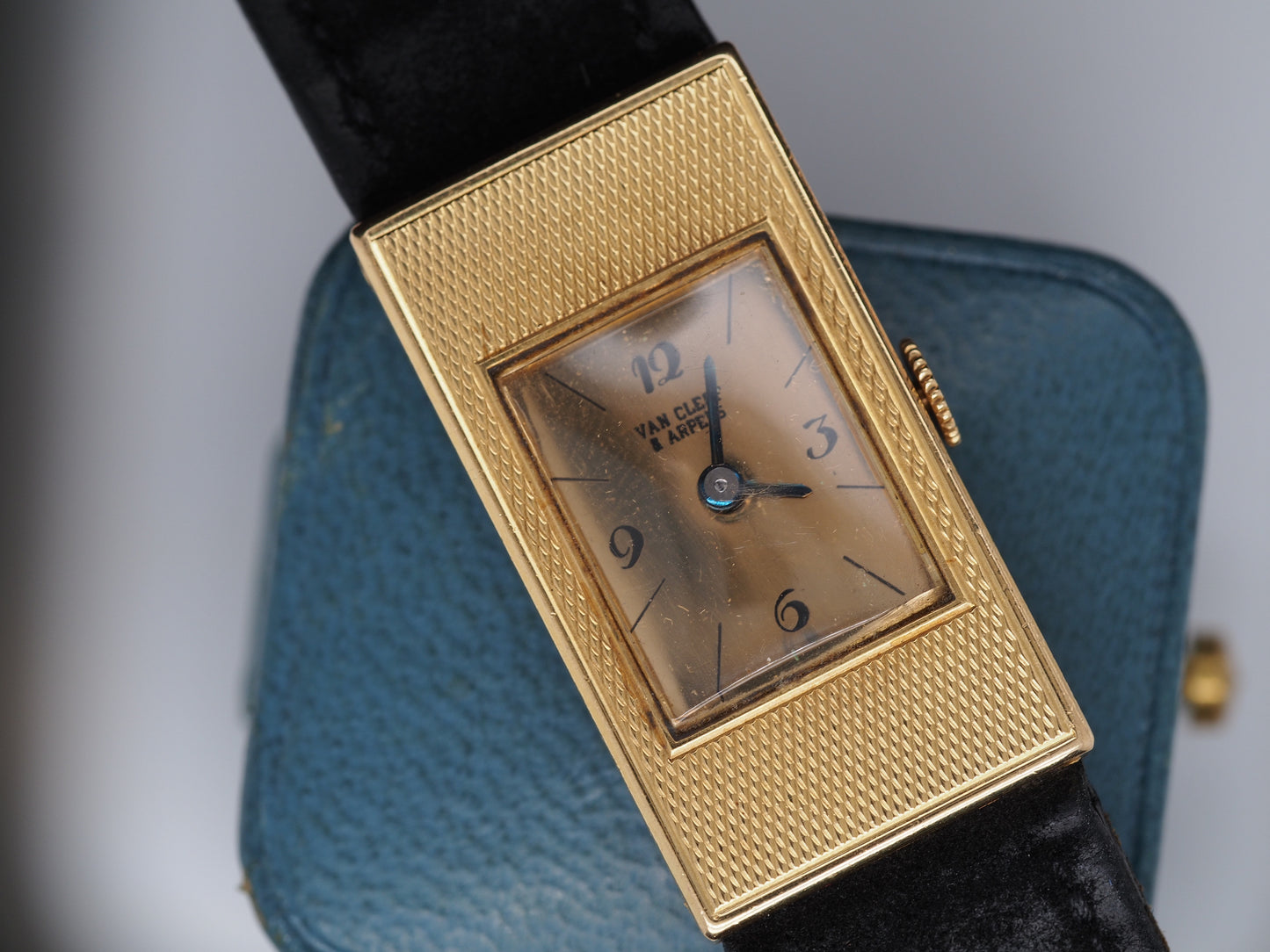 Van Cleef & Arpels 18K Yellow Gold Manual Wind Watch