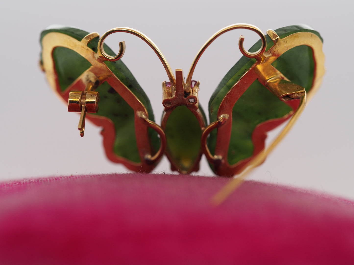14K Yellow Gold Vintage Jade and Ruby Butterfly Brooch